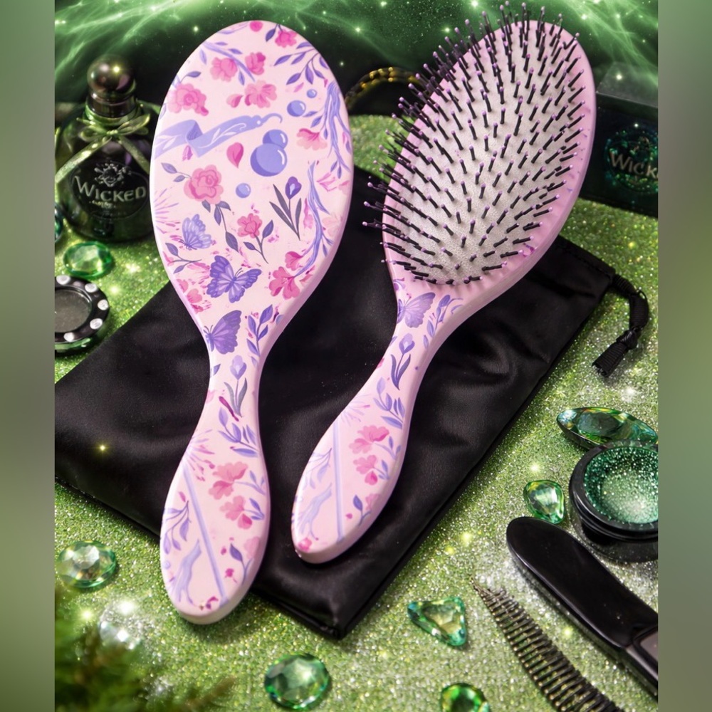 8 Other Reasons “Toss Toss” Glinda Wicked Themed Hair Brush